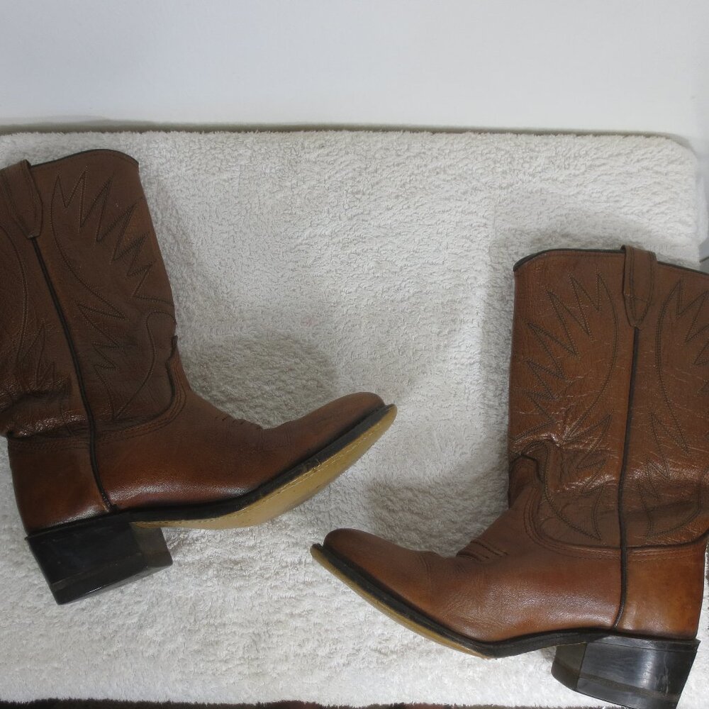 70s Biltrite Shoes Brown Vintage Cowgirl Boots Top Stitched Made in USA Size 6
